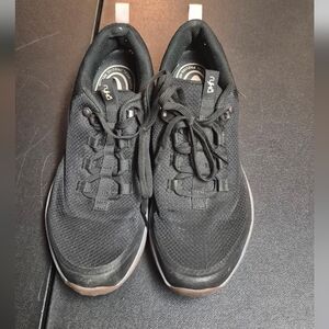 Ladies size 11M black Ryka athletic shoes